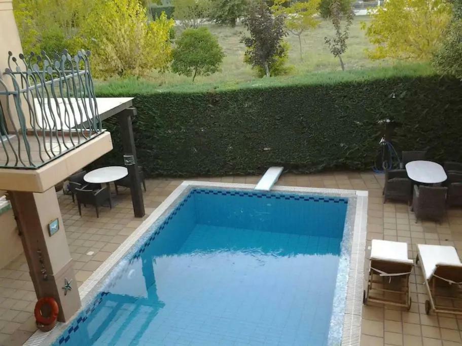 4-Seasons Pool Villa Near Meteora Trikala  Exterior photo
